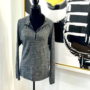 Old Navy Gray Go-Dry Long-Sleeve Shirt, Size XL